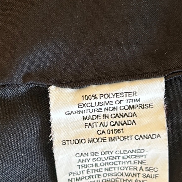 FAUX FUR Vest Cap sleeve & 3 Buttons 🇨🇦 design BLACK/Neutral US M EUC - Picture 10 of 11